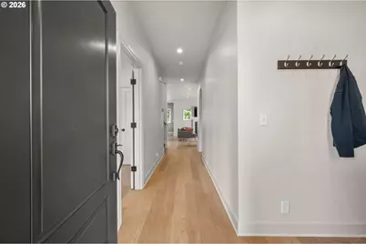 642 W 15th Ave, Eugene, OR 97402 - Photo 3