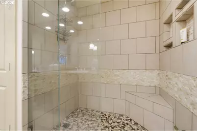 500 Broadway St #609, Vancouver, WA 98660 - Photo 35