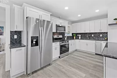 3031 SE 120th Ave, Portland, OR 97266 - Photo 5