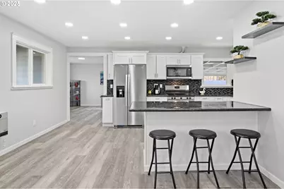 3031 SE 120th Ave, Portland, OR 97266 - Photo 9