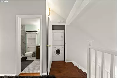7736 SW Barnes Rd #B, Portland, OR 97225 - Photo 17