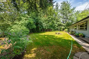 29497 S Meridian Rd, Hubbard, OR 97032 - Photo 9