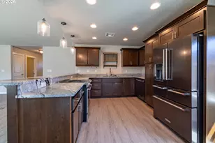 160 Braxton Ct, Roseburg, OR 97471 - Photo 7