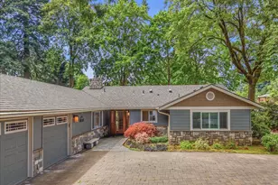 10380 SW Canterbury Ln, Portland, OR 97224 - Photo 3