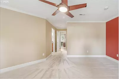 10380 SW Canterbury Ln, Portland, OR 97224 - Photo 21