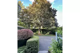 145 S Ridge Dr, Portland, OR 97219 - Photo 33