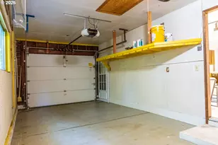 145 S Ridge Dr, Portland, OR 97219 - Photo 23