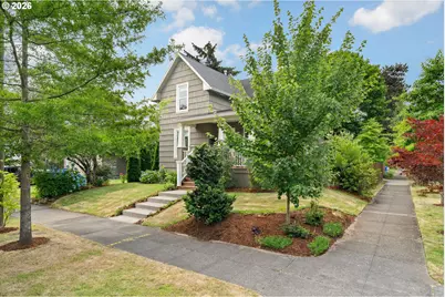 1604 SE Lambert St, Portland, OR 97202 - Photo 3
