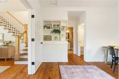 1604 SE Lambert St, Portland, OR 97202 - Photo 13