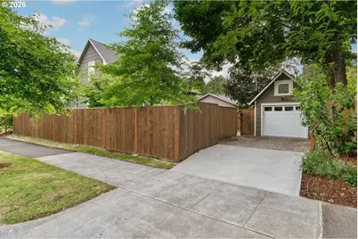 1604 SE Lambert St, Portland, OR 97202 - Photo 35