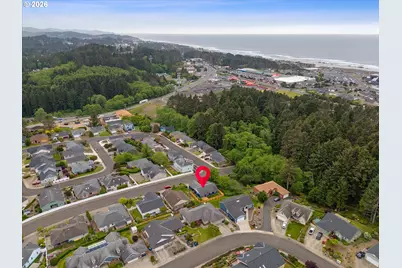 2445 NE 47th St, Lincoln City, OR 97367 - Photo 3