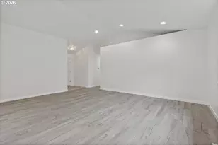 2445 NE 47th St, Lincoln City, OR 97367 - Photo 11