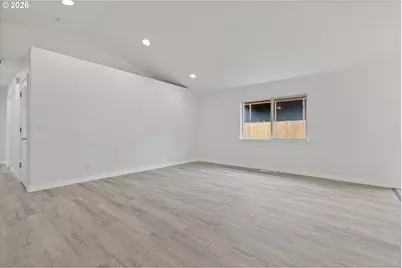 2445 NE 47th St, Lincoln City, OR 97367 - Photo 13