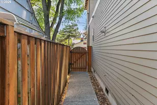 7601 SE Tolman St, Portland, OR 97206 - Photo 47