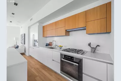 1075 NW Northrup St #2217, Portland, OR 97209 - Photo 7
