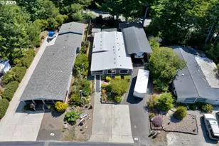 1601 Rhododendron Dr, Florence, OR 97439 - Photo 7