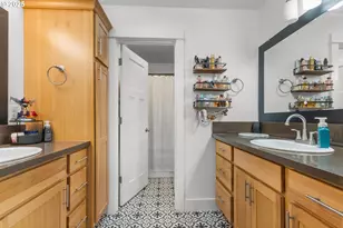 1172 SE Chinookan Dr, Cascade Locks, OR 97014 - Photo 15