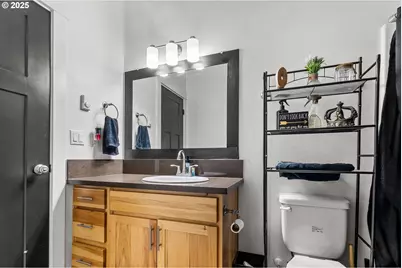 1172 SE Chinookan Dr, Cascade Locks, OR 97014 - Photo 5