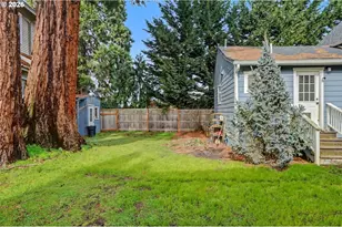 213 Mill St, Silverton, OR 97381 - Photo 23