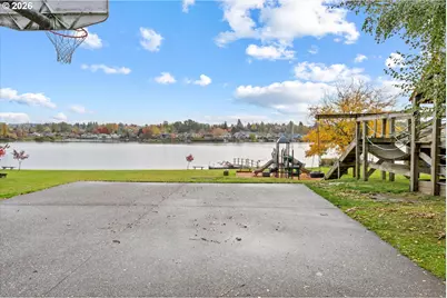 21047 NE Interlachen Ln, Fairview, OR 97024 - Photo 37