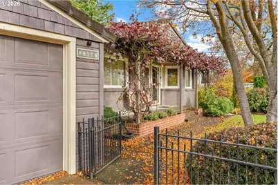 21047 NE Interlachen Ln, Fairview, OR 97024 - Photo 3