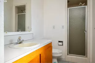 12340 NE Rose Pkwy, Portland, OR 97230 - Photo 21