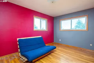 12340 NE Rose Pkwy, Portland, OR 97230 - Photo 17