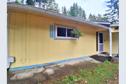 89301 Shore Crest Dr, Florence, OR 97439 - Photo 3