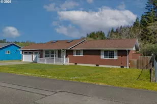 530 Robinhood Ave, Lakeside, OR 97449 - Photo 45