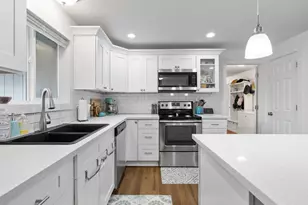 4266 NW Palestine Ave, Albany, OR 97321 - Photo 9