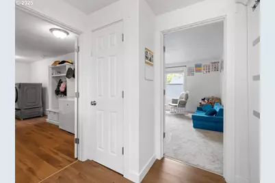 4266 NW Palestine Ave, Albany, OR 97321 - Photo 13