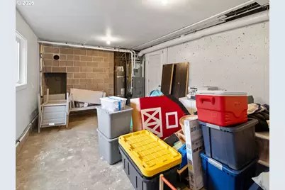 4266 NW Palestine Ave, Albany, OR 97321 - Photo 39