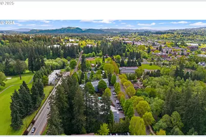 8720 SW Tualatin Rd #315, Tualatin, OR 97062 - Photo 37