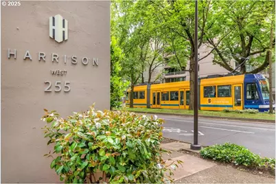 255 SW Harrison St #17H, Portland, OR 97201 - Photo 1