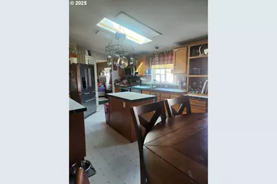 395 NE Oregon Ave, Irrigon, OR 97844 - Photo 7