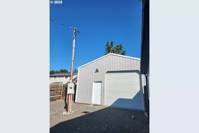 395 NE Oregon Ave, Irrigon, OR 97844 - Photo 35