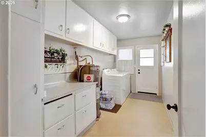 1214 E 11th St, The Dalles, OR 97058 - Photo 19