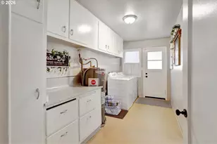 1214 E 11th St, The Dalles, OR 97058 - Photo 19