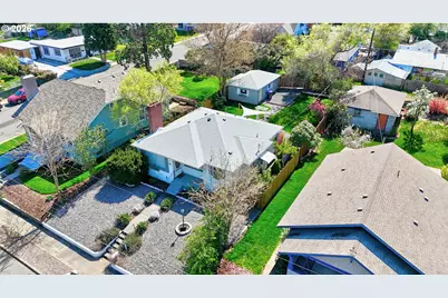 1214 E 11th St, The Dalles, OR 97058 - Photo 43