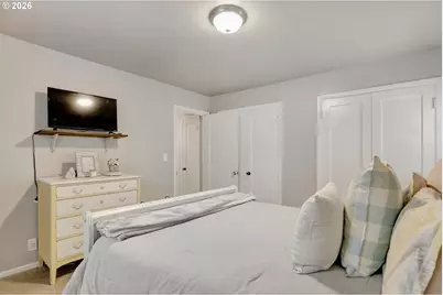 1214 E 11th St, The Dalles, OR 97058 - Photo 29