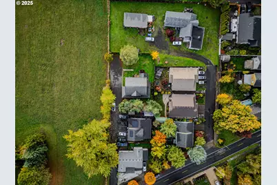 835 Wynooski St, Newberg, OR 97132 - Photo 33