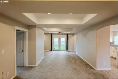 835 Wynooski St, Newberg, OR 97132 - Photo 7