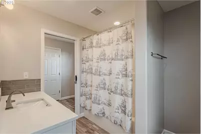 835 Wynooski St, Newberg, OR 97132 - Photo 23