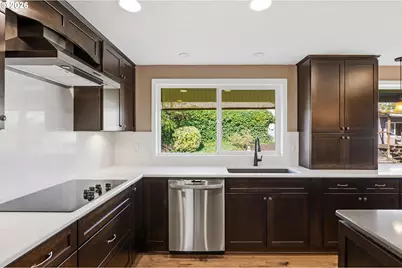 19993 NW Metolius Dr, Portland, OR 97229 - Photo 7