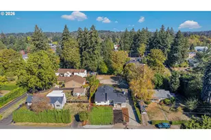 19510 SE Kay St, Milwaukie, OR 97267 - Photo 43