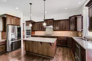 15411 NW Dominion Dr, Portland, OR 97229 - Photo 19