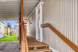 2300 SE 82nd Ave, Portland, OR 97216 - Photo 3