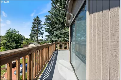 8632 NE Clackamas St, Portland, OR 97220 - Photo 29