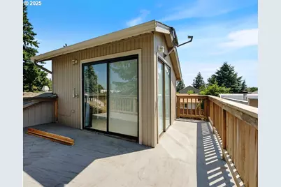 8632 NE Clackamas St, Portland, OR 97220 - Photo 35