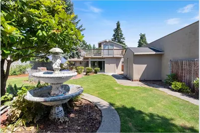 8632 NE Clackamas St, Portland, OR 97220 - Photo 31